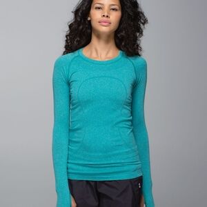 lululemon athletica Teal Long Sleeve Tech Top, size 6